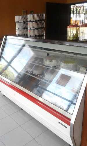 Fotografia tomada fuera de Pastelería Rossy - Panadería en Asunción Ixtaltepec, Oax.
