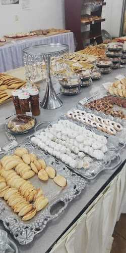 Fotografia tomada fuera de Pastelería Arely - Pastelería en San Francisco Telixtlahuaca, Oax.