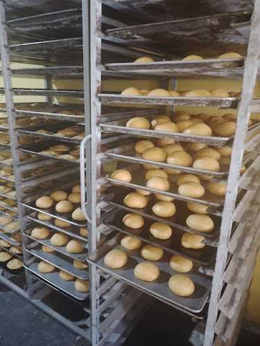 Fotografia tomada fuera de PANADERIA FLORA - Panadería en Asunción Nochixtlán, Oax.