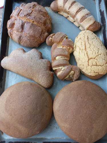 Fotografia tomada fuera de Panadería Fanny - Panadería en Santiago Jamiltepec, Oax.