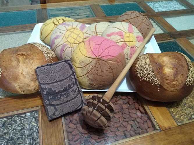 Fotografia tomada fuera de GALA'S PANADERÍA - Panadería en Reyes Etla, Oax.