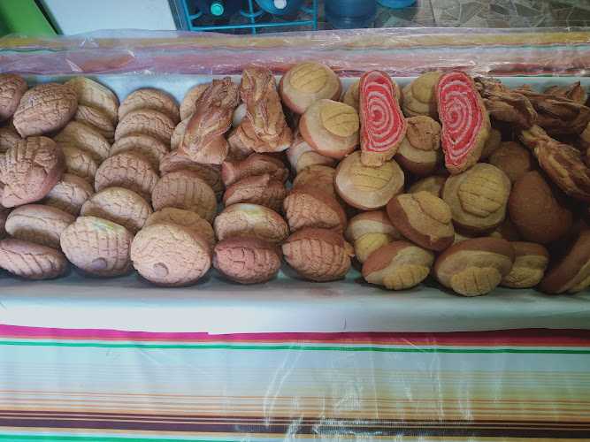 Fotografia tomada fuera de Panaderia La Copetona - Panadería en Constancia del Rosario, Oax.