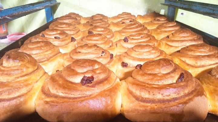 Fotografia tomada fuera de Panaderia El Maná - Panadería en Tlapa de Comonfort, Gro.