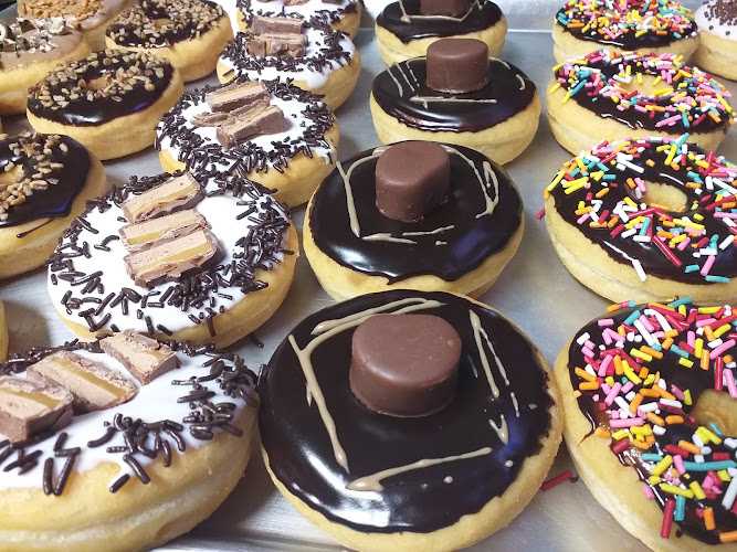 Fotografia tomada fuera de El Portón Panadería Café Y Donas - Panadería en Zapopan, Jal.