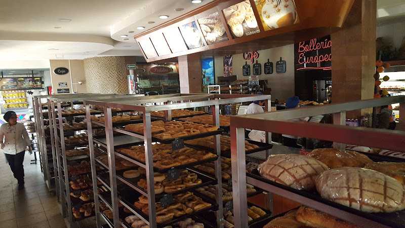 Fotografia tomada fuera de Pastelerías Esperanza - Pastelería en Venustiano Carranza, CDMX