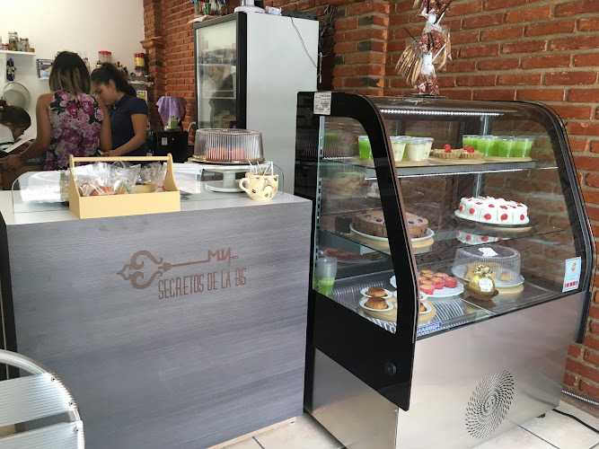 Fotografia tomada fuera de Secretos de la Bis - Pasteleria y Repostería - Pastelería en Venustiano Carranza, CDMX