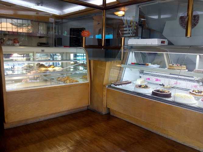 Fotografia tomada fuera de Pastelería Jardín - Pastelería en Azcapotzalco, CDMX