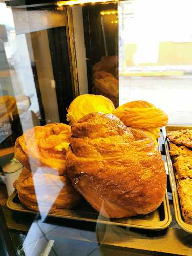 Fotografia tomada fuera de La Marraqueta - Panadería en Uruapan, Mich.