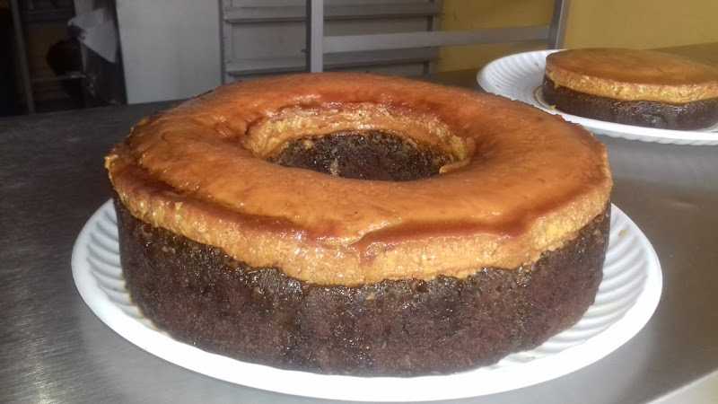 Fotografia tomada fuera de Du Chocolat Sweet Cakes Bakery - Pastelería en Uruapan, Mich.