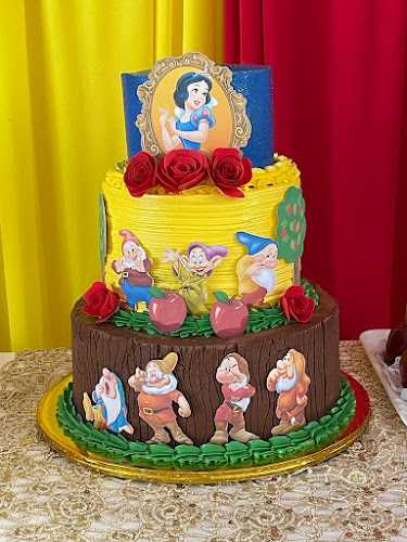Fotografia tomada fuera de Pasteles Tajimaroa - Pastelería en Uruapan, Mich.