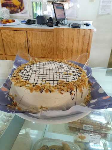 Fotografia tomada fuera de Pastelerías Marisa - Pastelería en Guadalajara, Jal.