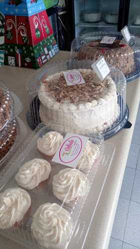 Fotografia tomada fuera de Deli Cake - Panadería en Cdad. Victoria, Tamps.