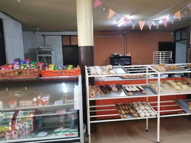 Fotografia tomada fuera de Panaderia Peter Pan - Panadería en Soledad de Graciano Sánchez, S.L.P.