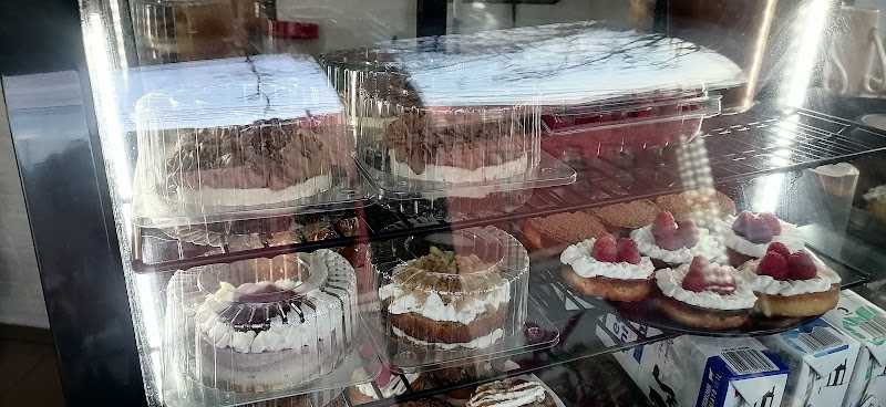 Fotografia tomada fuera de Lunartico Coffee & Baker House - Panadería en Monterrey, N.L.