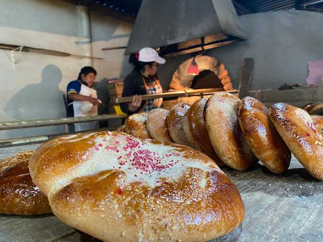 Fotografia tomada fuera de Panaderia La escondida - Panadería en Reyes Etla, Oax.