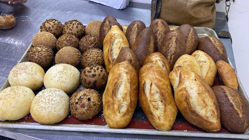 Fotografia tomada fuera de Panadería Birote Salado - Panadería en Hermosillo, Son.