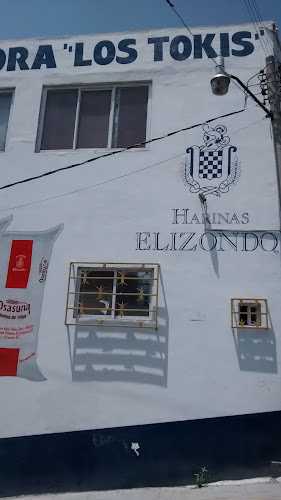 Fotografia tomada fuera de Pancrece - Tienda de artículos para decoración en pastelería en Cdad. López Mateos, Edomex.